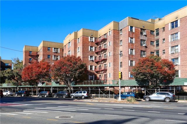 $299,000 | 2705 Kings Highway, Unit 4A | Midwood