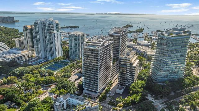 $6,700 | 2655 South Bayshore Drive, Unit 1008 | The Grove