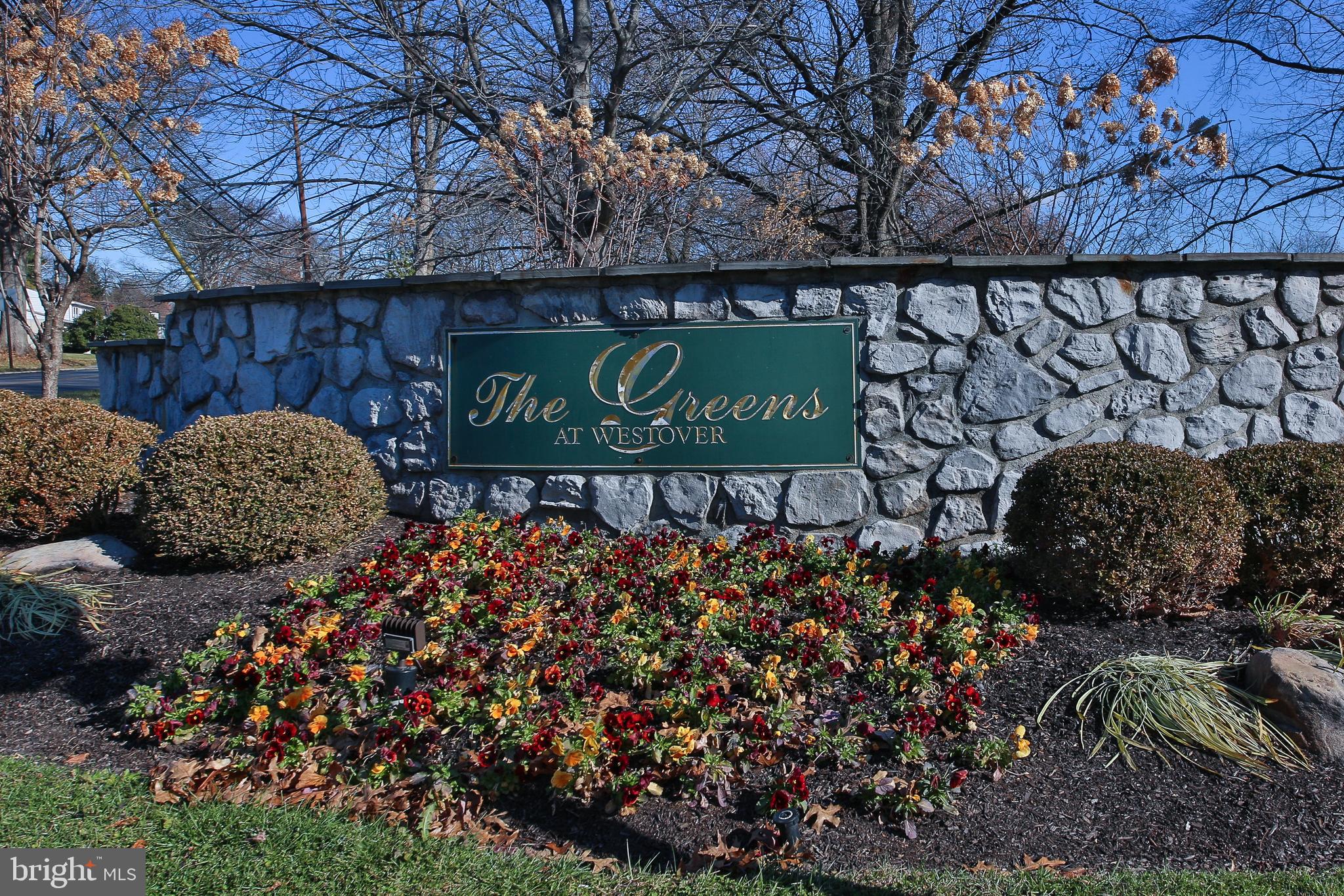 a view of outdoor space with sign board