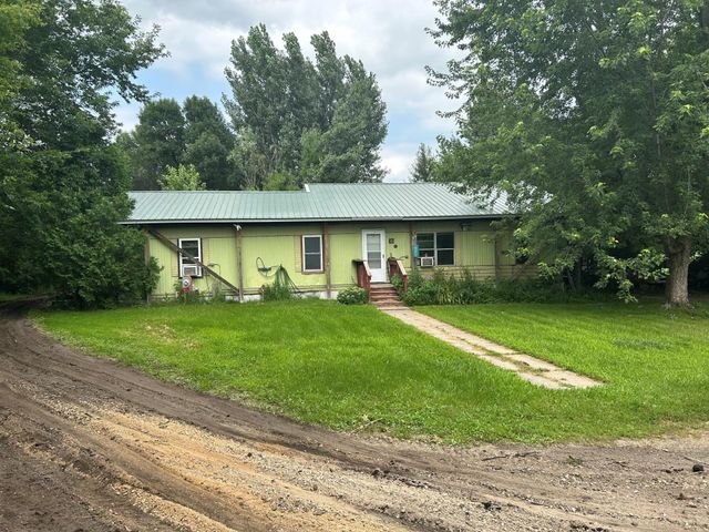 $275,000 | 12420 Highway 5 | Waconia Township - Carver County