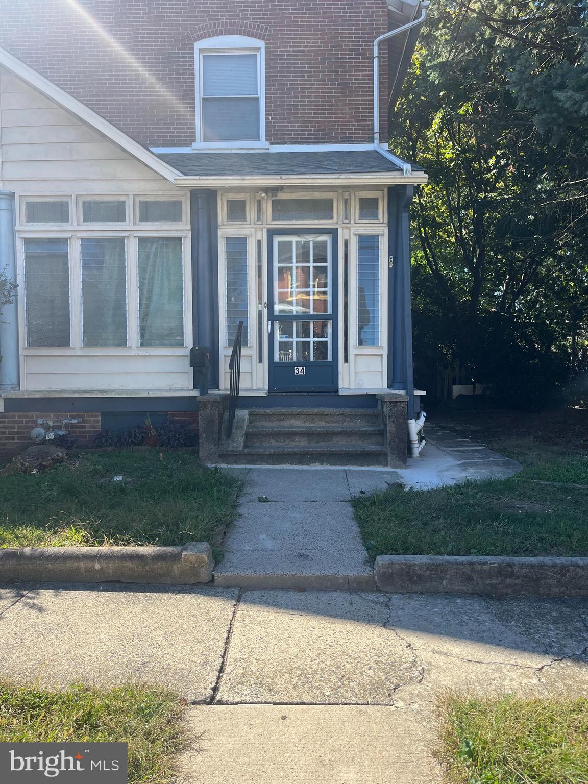 front view of house with a yard