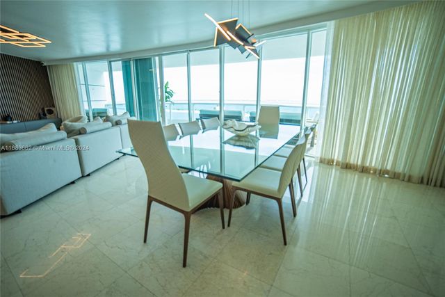 $3,599,000 | 2127 Brickell Avenue, Unit 2302 | Brickell