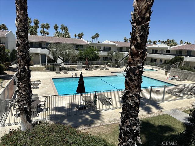 $335,000 | 1950 South Palm Canyon Drive, Unit 144 | Palm Springs South End