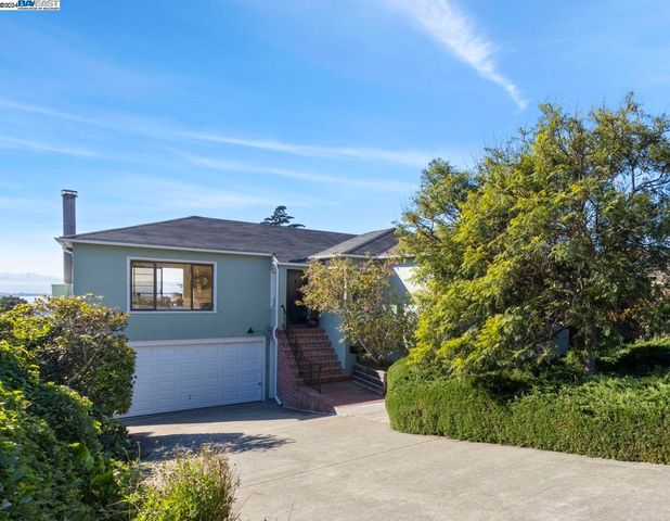 $899,000 | 847 Galvin Drive | El Cerrito Hills