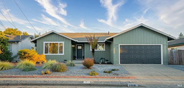 $824,900 | 4918 Sunshine Avenue | Santa Rosa Northeast