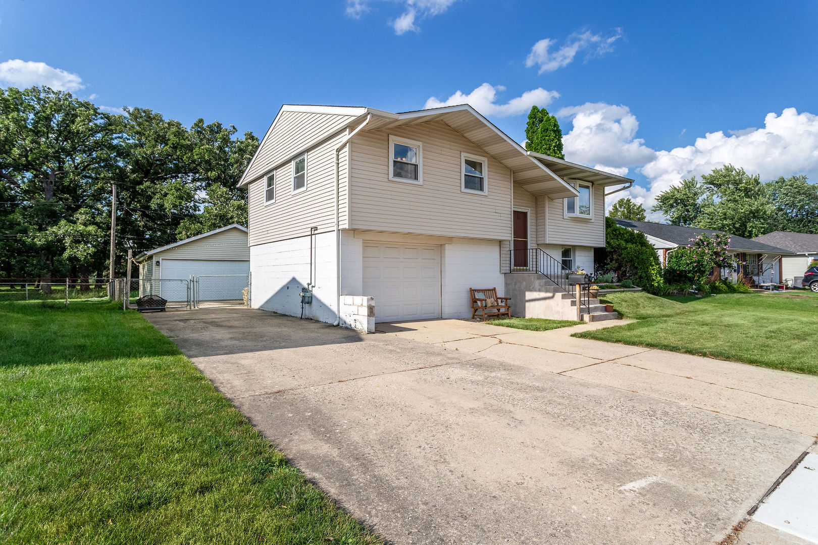 710 Yates Avenue, Romeoville, IL 60446 | Compass