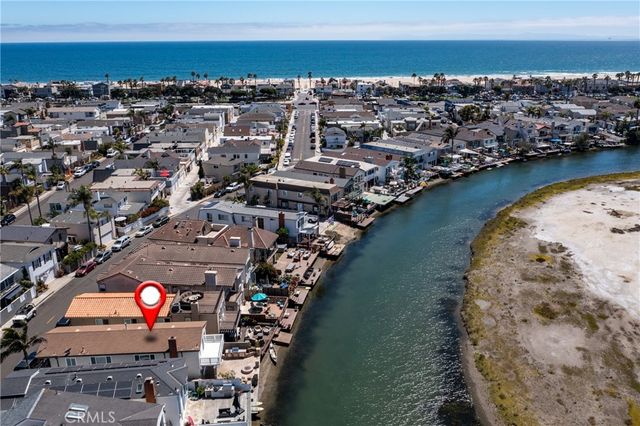 $8,595 | 327 Canal Street | West Newport-Lido