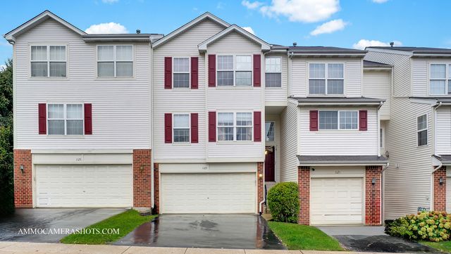 $340,000 | 1123 Shorewood Court | The Villas of Red Oaks