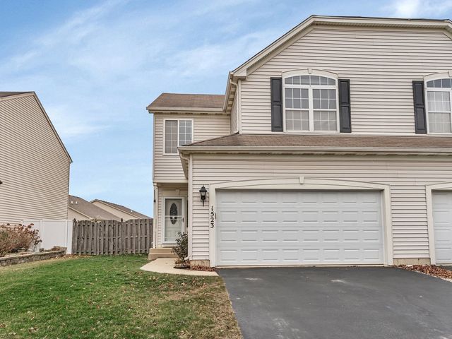 $335,000 | 1523 Peachtree Lane | Lockport