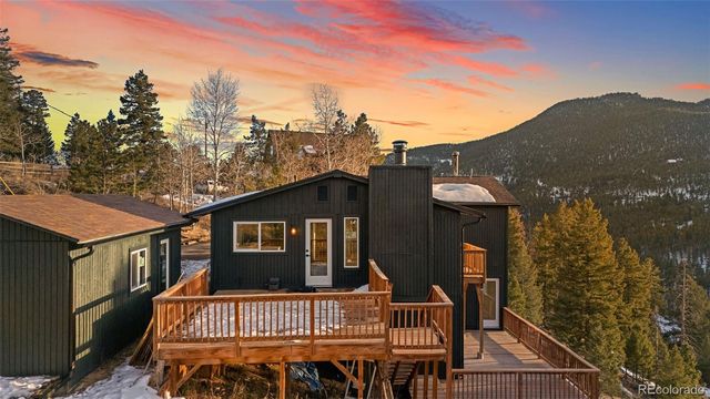 $889,990 | 11725 Tomahawk Trail | Conifer Mountain and Meadows East