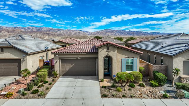 $460,000 | 43670 Treviso Drive | Four Seasons at Terra Lago