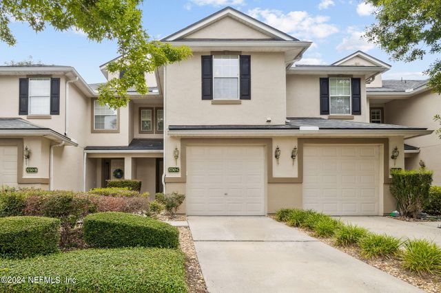 $229,900 | 3730 Creswick Circle, Unit 3 | Oakleaf Plantation