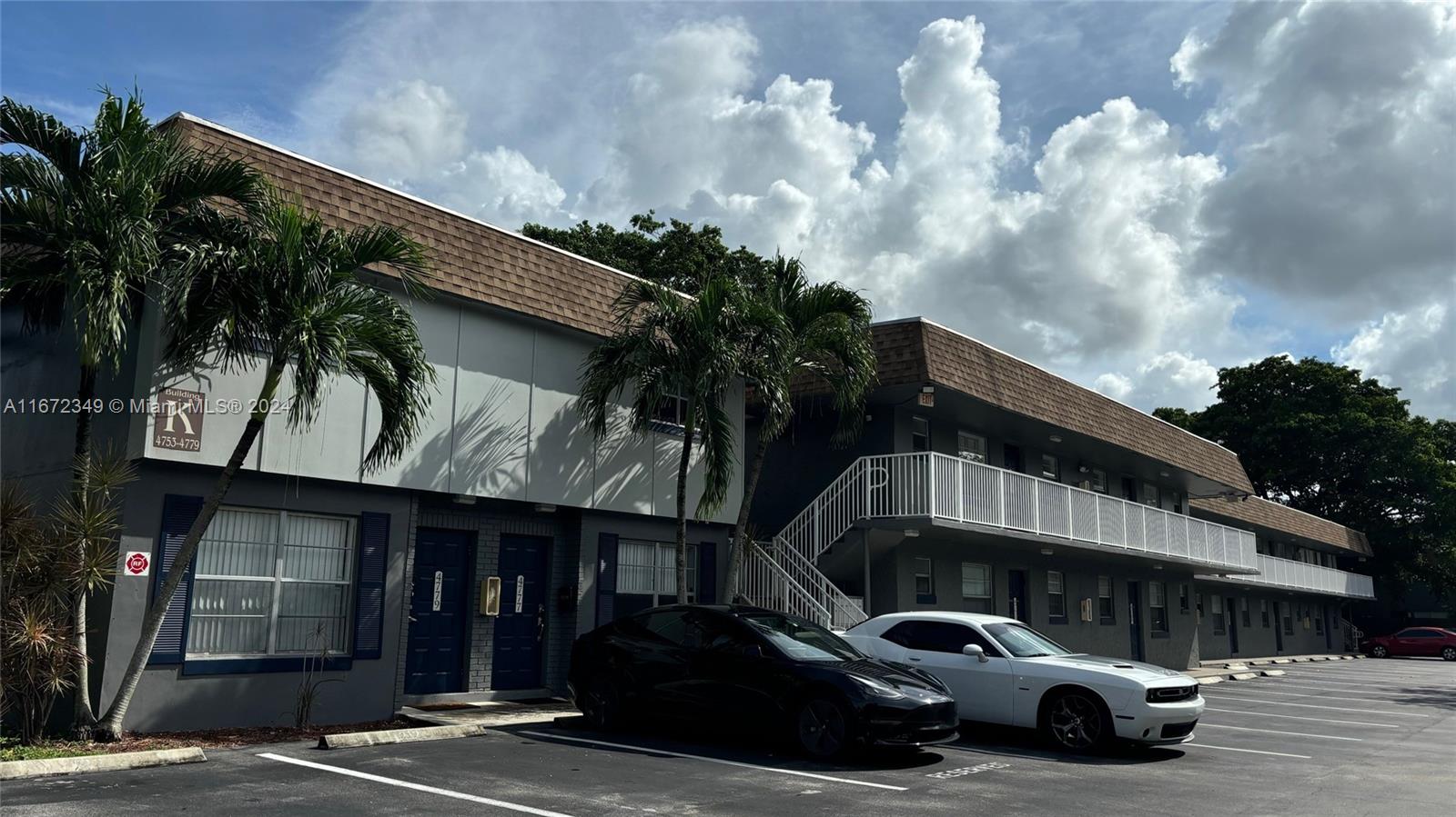 a car parked in front of a building