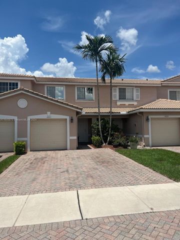 $2,980 | 5923 Abbey Road | Tamarac