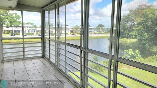 $1,975 | 672 Saxony Place, Unit 672 | Kings Point