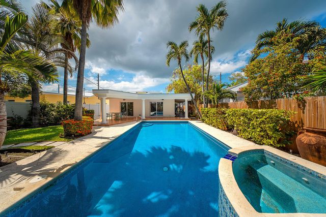 $1,350,000 | 3530 Duck Avenue | Key West