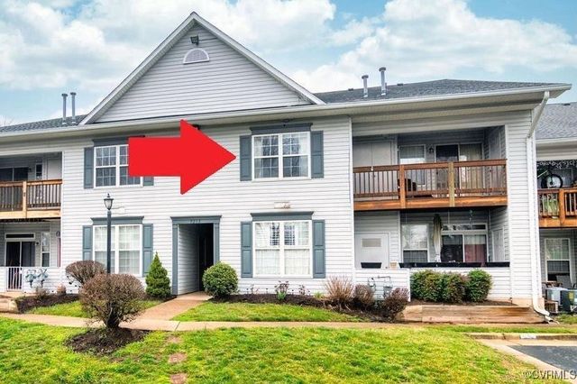 $2,100 | 9213 Azure Court, Unit 202 | Manassas