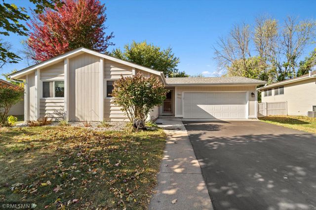 $2,976 | 1282 Harrison Street South | Shakopee