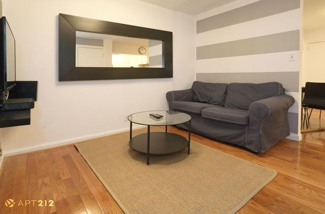 $5,350 | 324 East 14th Street, Unit 1B | East Village