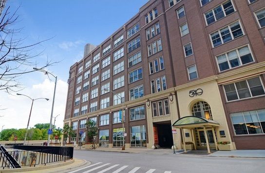 $5,000 | 540 North Lake Shore Drive, Unit 718719 | Near North Side