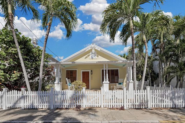 $1,900,000 | 1217 Petronia Street | Key West