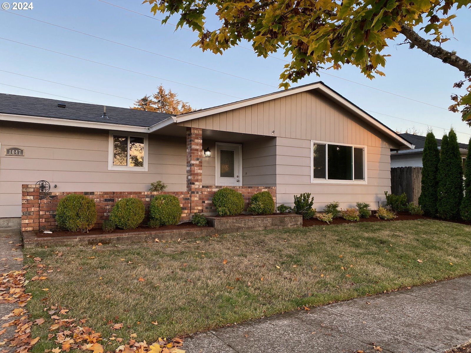 a view of a house with a patio