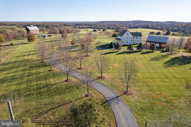 $8,950,000 | 21100 West Offutt Road