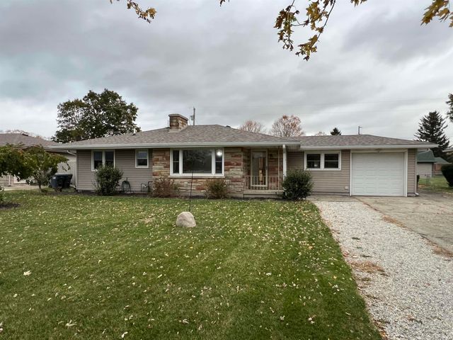 $184,900 | 502 West Western Road | Prairie Township - Henry County