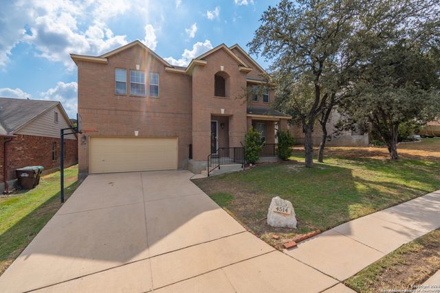 $425,000 | 4514 Willow Tree | North San Antonio