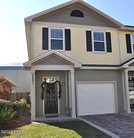 $299,900 | 7221 Quail Hollow Drive | Upper Grand Lagoon