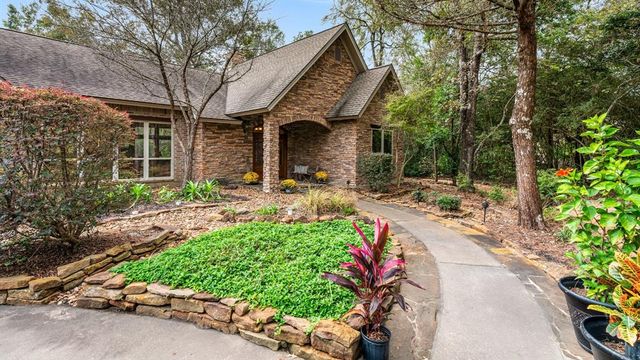 $875,000 | 11357 White Oak Way | Conroe