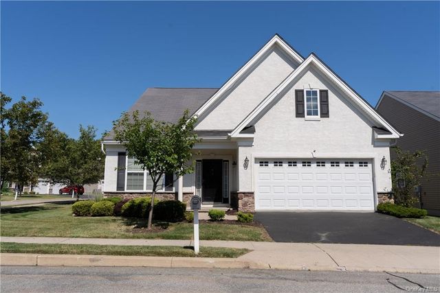 $499,900 | 7 Juniper Circle | Mechanicstown