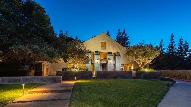 $1,900,000 | 11790 Hidden Glen Court | East Oakdale