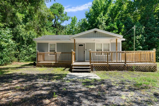 $200,000 | 1416 Russellville Road | Russellville