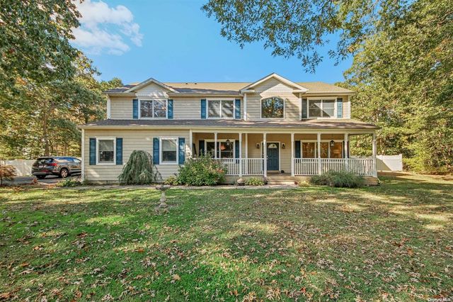 $775,000 | 112 Gerard Road | Yaphank