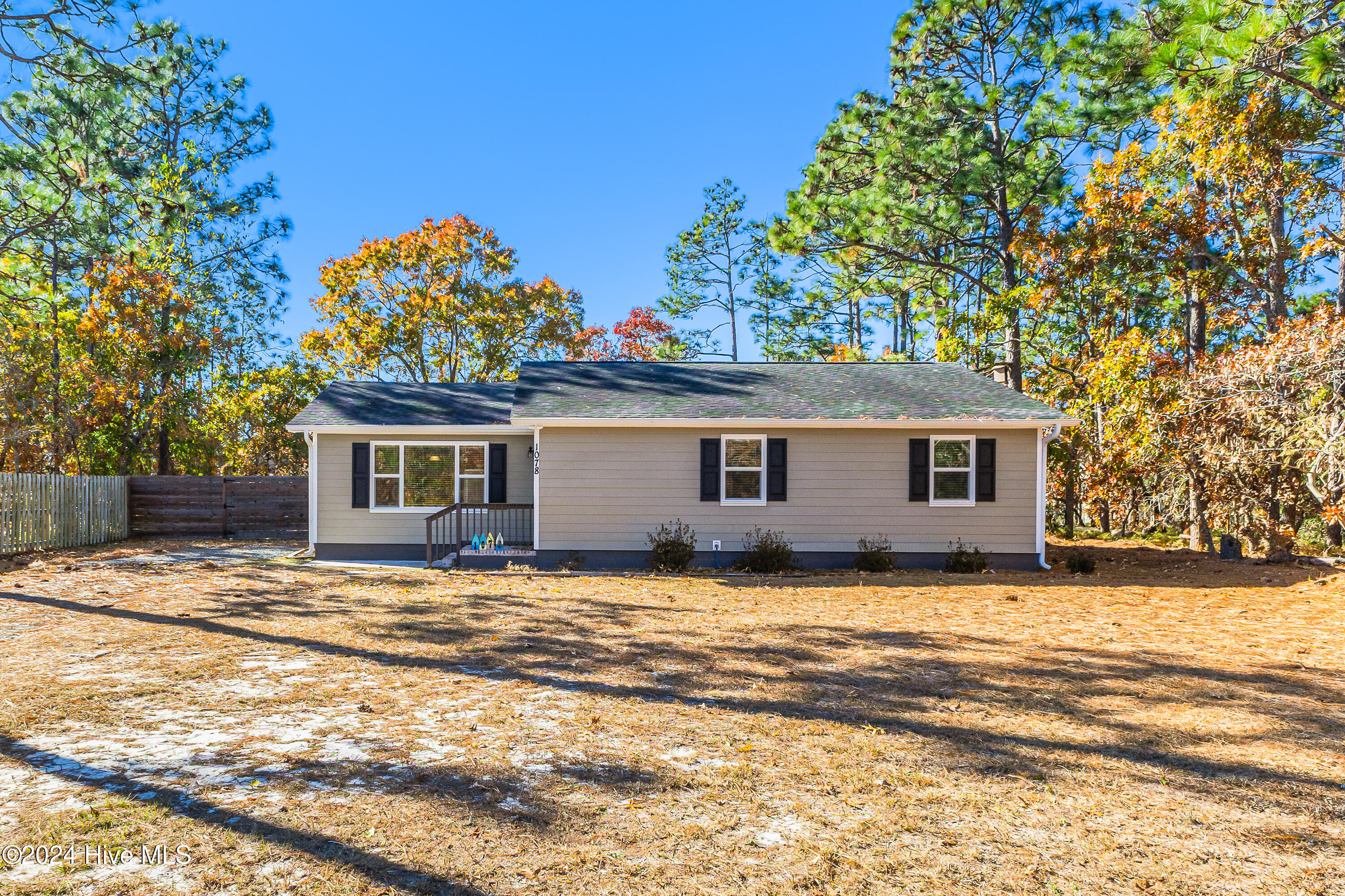 1078 Sprigdale-Rd House-front