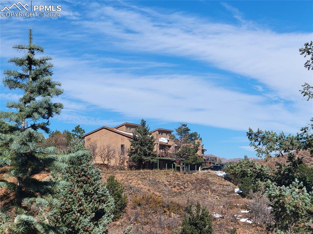 View of townhome complex with 4 units total.