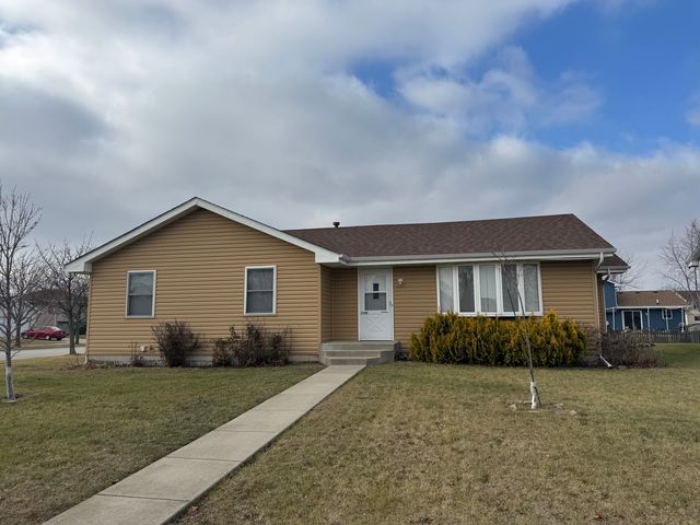 $2,700 | 2105 Hastings Drive | Joliet