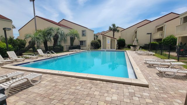 $340,000 | 228 Amberjack Drive, Unit 12 | Santa Rosa Island