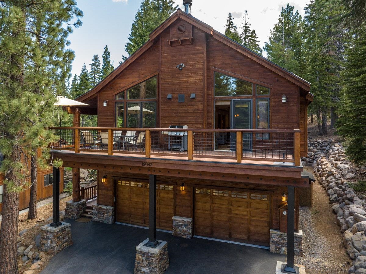 12043 Brookstone Drive Truckee CA 96161 Compass