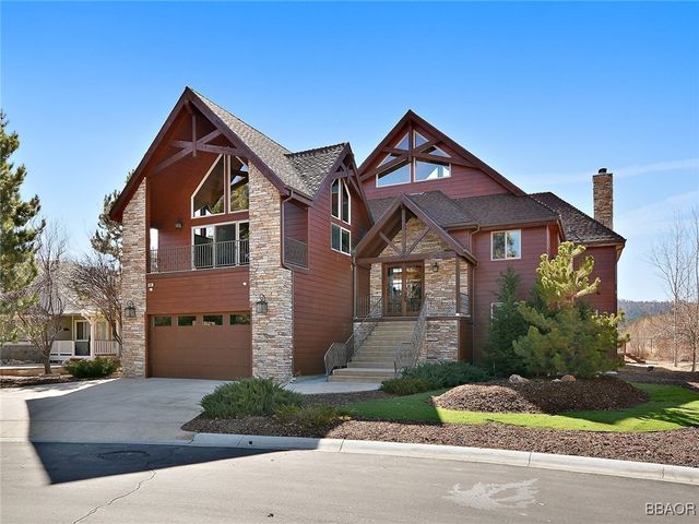 $2,100,000 | 41881 Marina Court | Big Bear Lake