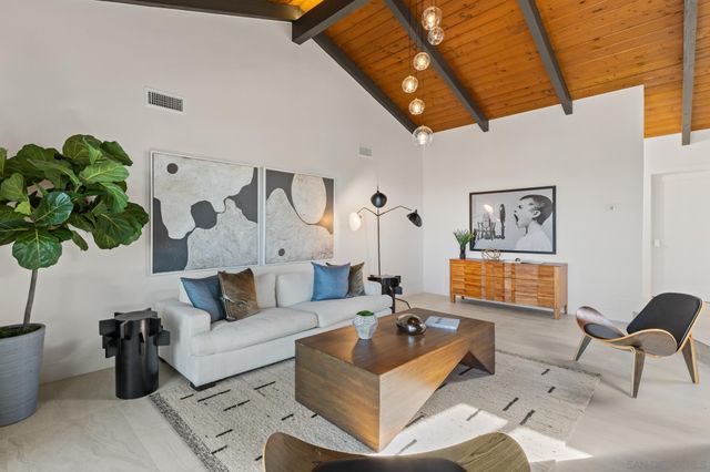 $3,395,000 | 2364 Almeria Court | Pacific Beach