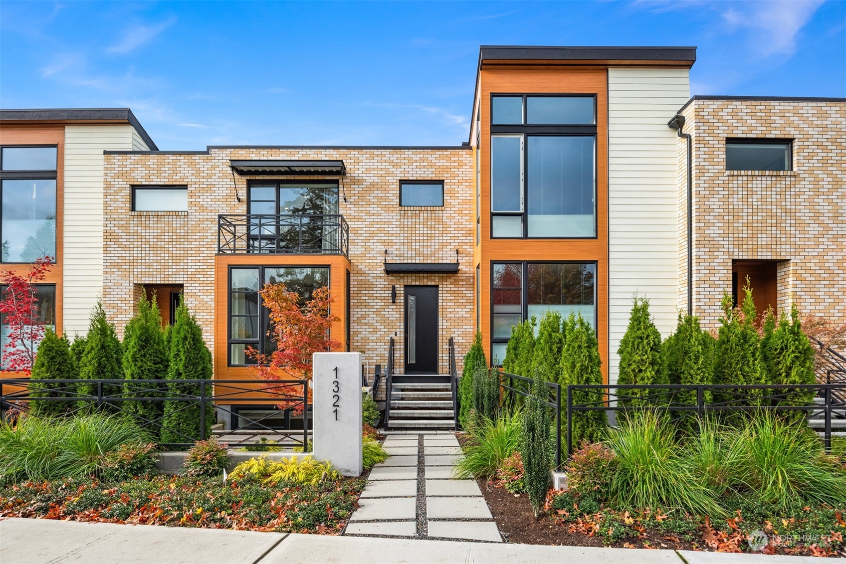 a house view with a outdoor space