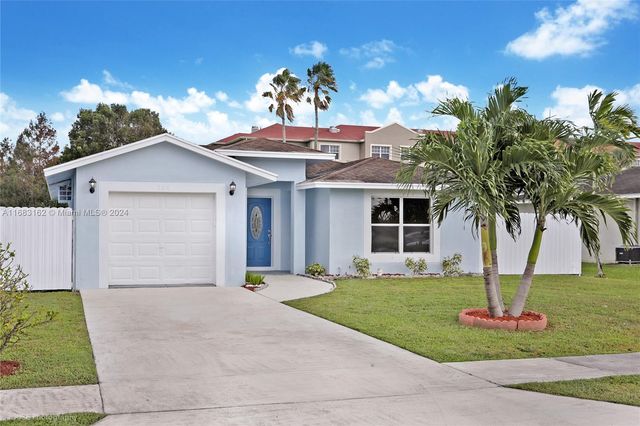 $353,000 | 155 Dabou Loop | Belle Glade