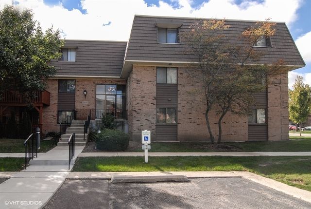 $1,650 | 1895 Tall Oaks Drive, Unit 2506 | Aurora