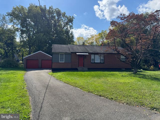 $2,050 | 4 Abington Court | East Hempfield Township - Lancaster County