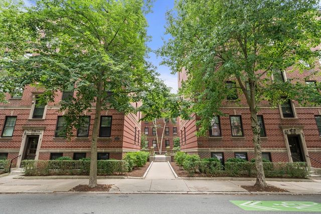 $420,000 | 40 Linnaean Street, Unit 11 | Neighborhood Nine