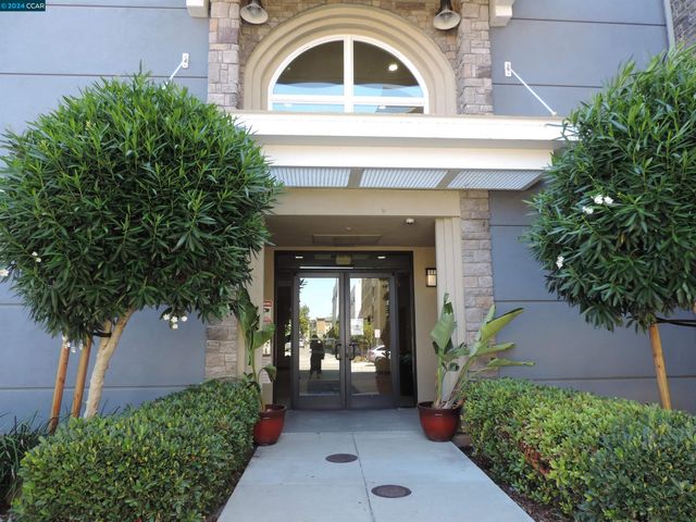 $3,200 | 5501 DeMarcus Boulevard, Unit 604 | Dublin