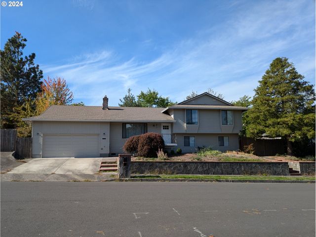 $525,000 | 2511 Southwest Brixton Drive | Southwest Gresham