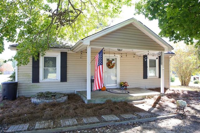 $250,000 | 905 South Fayetteville Street | Liberty